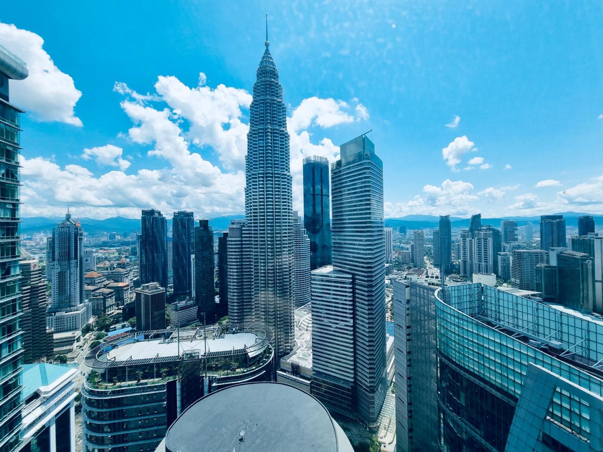 Sky Klcc By Luna Kl Pangsapuri *