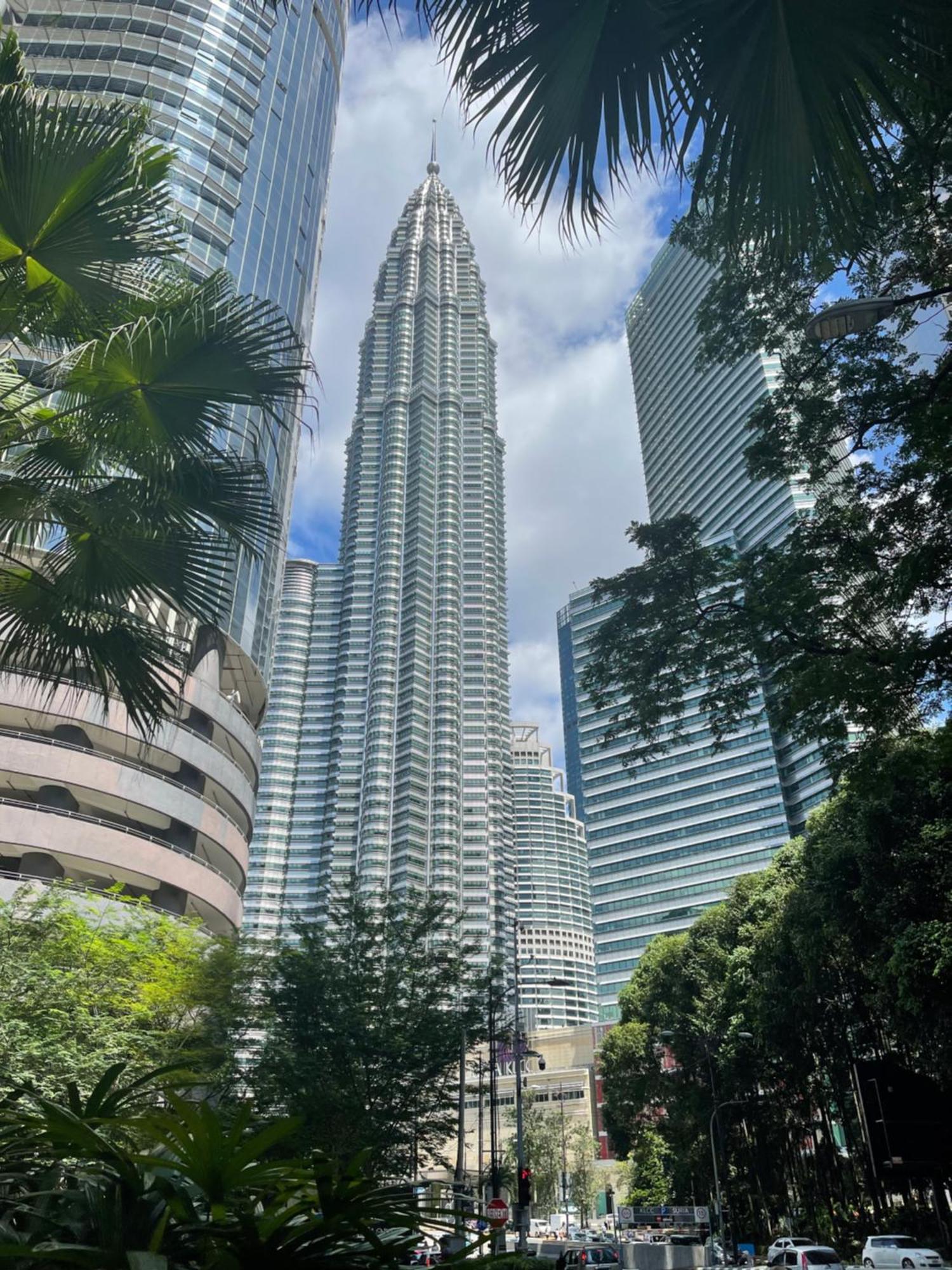 Sky Klcc By Luna Kl Pangsapuri Kuala Lumpur