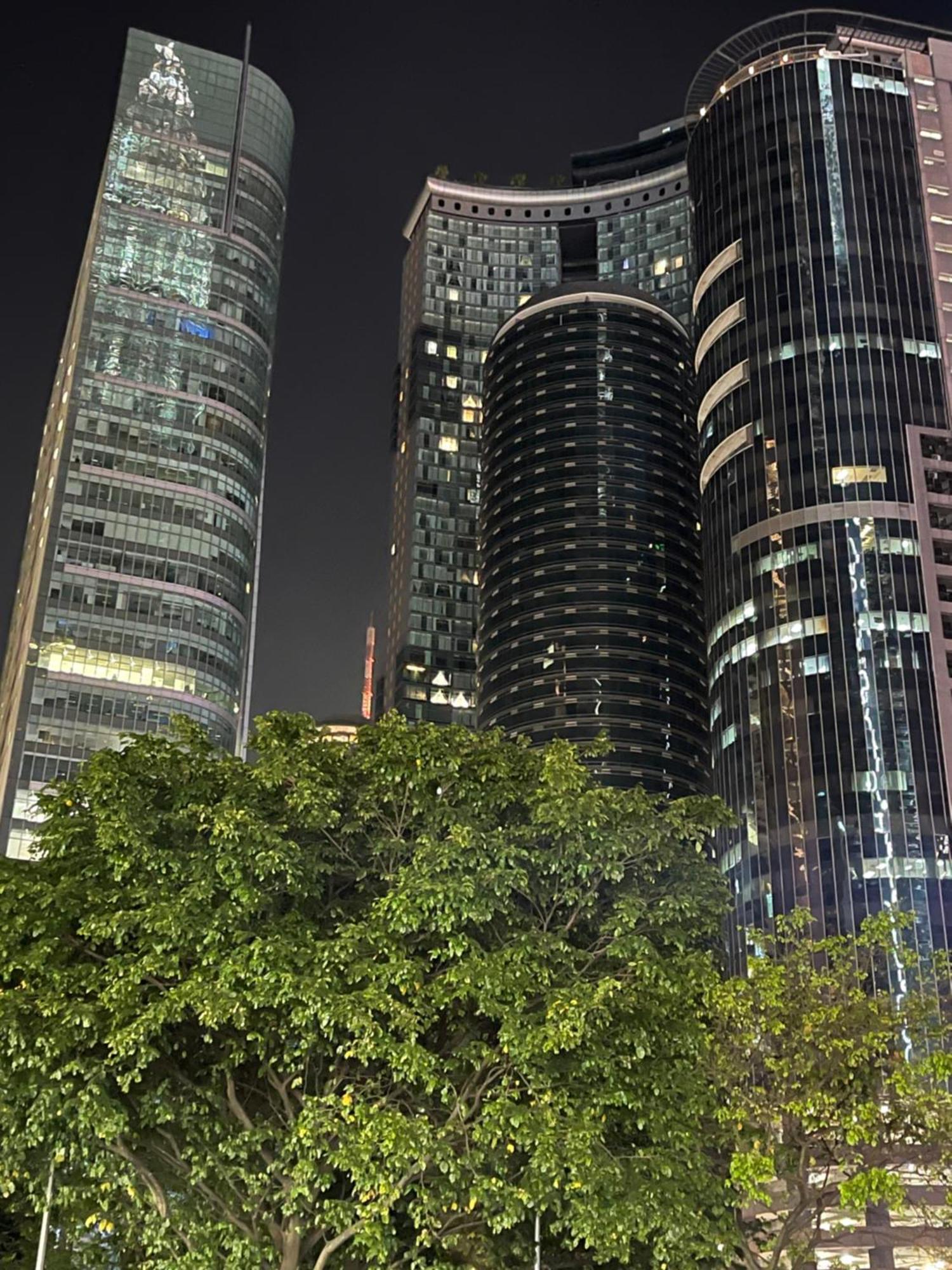 Sky Klcc By Luna Kl Pangsapuri Kuala Lumpur
