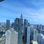 Sky Suites Klcc By Luna Kl